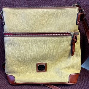 Dooney & Bourke purse